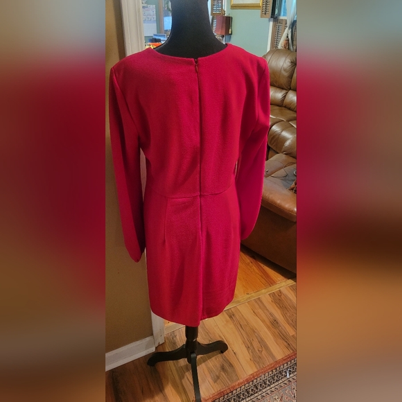 Taylor Balloon Sleeve Red Sheath Dress - Picture 6 of 9